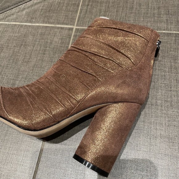 sigerson morrison Gold Bronze Suede Ruched High Heel Ankle Boots Nib 8 - Picture 4 of 8